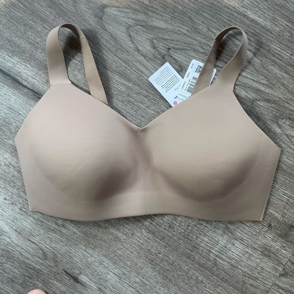 NWT Hold True Bra